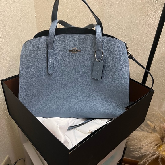 Flawed Coach blue tote bag with dustbag - Picture 1 of 15